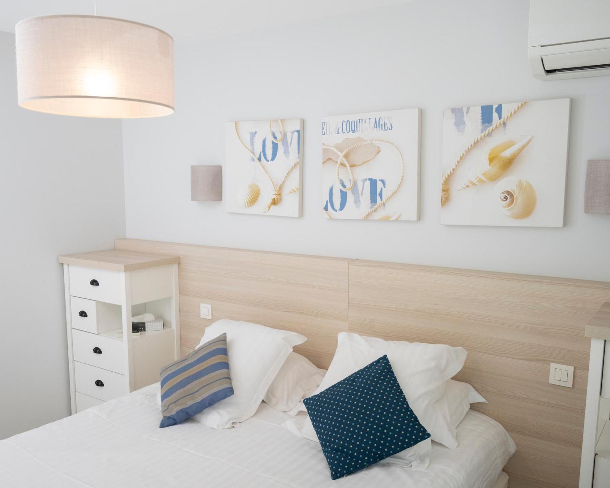Hotel La Ciotat - A Deux Pas De L'Eau Buitenkant foto