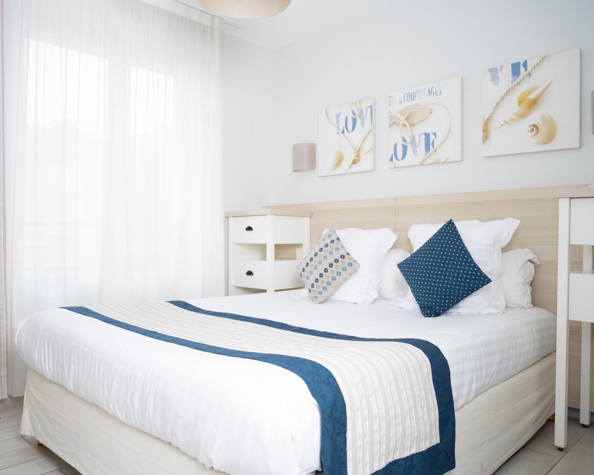 Hotel La Ciotat - A Deux Pas De L'Eau Buitenkant foto
