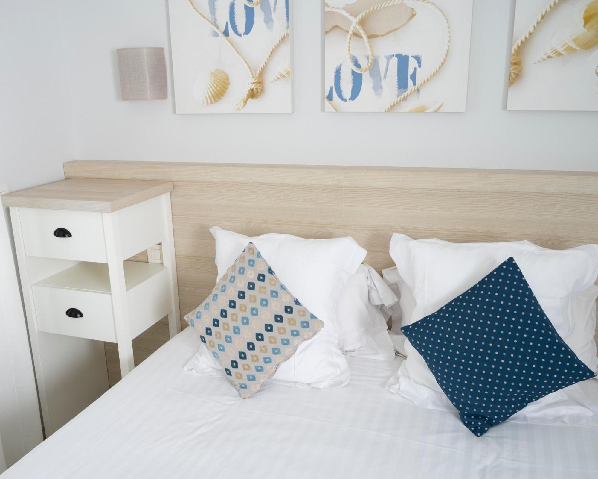 Hotel La Ciotat - A Deux Pas De L'Eau Buitenkant foto